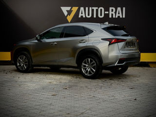 Lexus NX Series foto 7