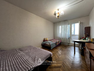 Apartament cu 2 camere, 49 m², Botanica, Chișinău foto 2