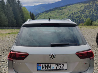 Volkswagen Tiguan foto 2