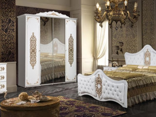 Mobilă pentru dormitor în stil baroc