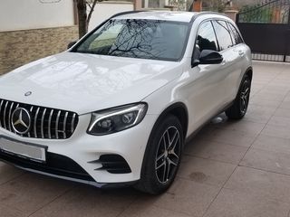 Mercedes GLC foto 2