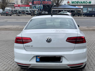 Volkswagen Passat foto 6