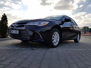 Toyota Camry foto 1