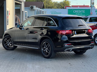 Mercedes GLC foto 5