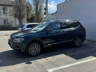 Volkswagen Tiguan foto 3