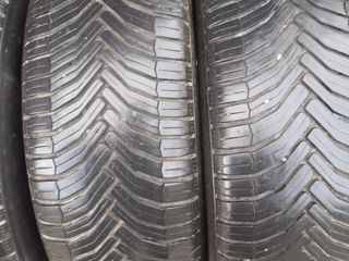 se vind anvelope marimea 215/60 R17 foto 1