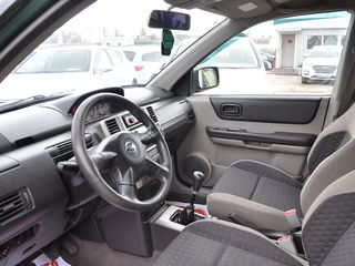 Nissan X-Trail foto 9