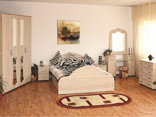 Set mobilă classică de calitate înaltă în dormitor