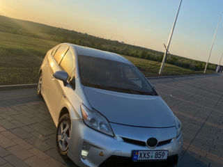 Toyota Prius foto 3