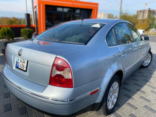 Volkswagen Passat foto 7