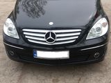 Mercedes B Class foto 2