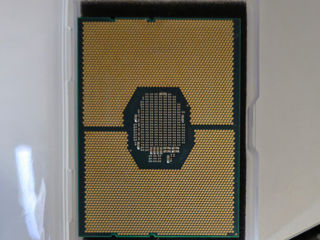 Intel Xeon Silver 4110 8-core 2,10-3,00 Ghz foto 2