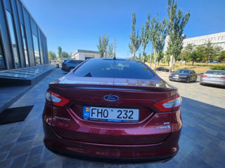 Ford Fusion фото 2