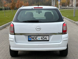 Opel Astra foto 4