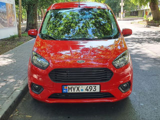 Ford Tourneo Courier foto 8