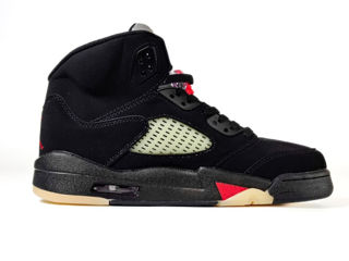 Nike Air Jordan 5 Retro Off Noir foto 5