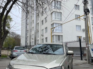 Chirie auto/Аренда авто - Livrare /Доставка 24/24 , Arenda auto Chisinau, Rent a Car Chisinau foto 7