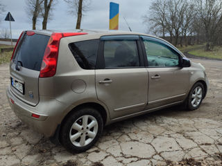 Nissan Note foto 2