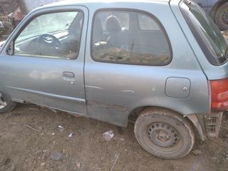 Pese Nisan Micra 2001 foto 1