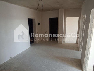 Apartament cu 2 camere, 68 m², Buiucani, Chișinău foto 2