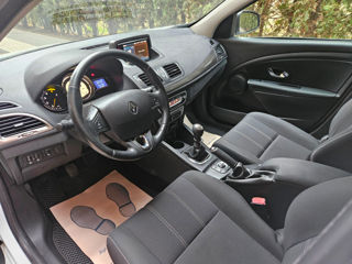 Renault Megane foto 8