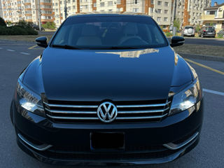 Volkswagen Passat foto 2