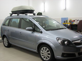 Opel Zafira foto 1