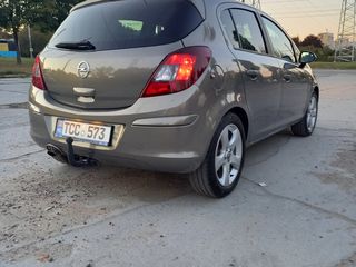Opel Corsa foto 5
