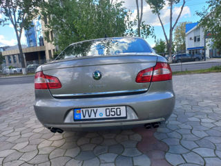 Skoda Superb foto 3