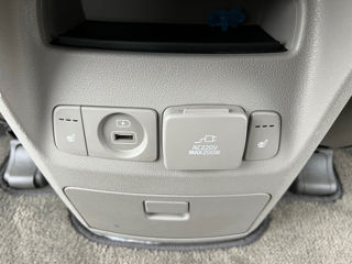 KIA Carnival foto 15