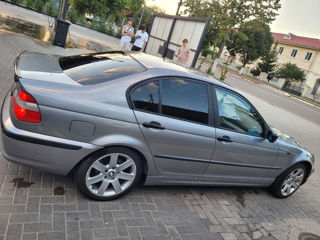 BMW 3 Series foto 4