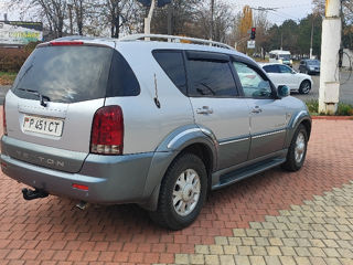 Ssangyong Rexton foto 2