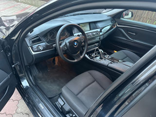 BMW 5 Series foto 2