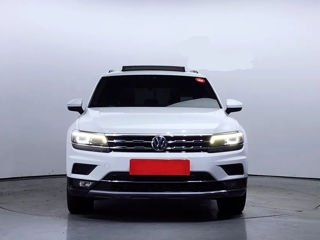 Volkswagen Tiguan foto 3