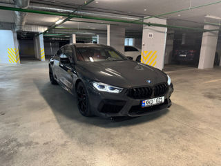 BMW M8 foto 6