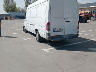 Mercedes sprinter foto 2