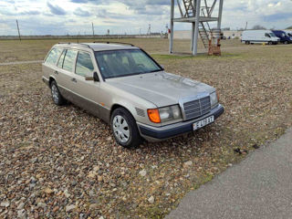 Mercedes Series (W124)