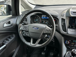 Ford C-Max foto 8