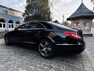 Mercedes CLS-Class foto 3