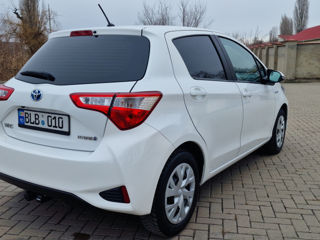 Toyota Yaris foto 3