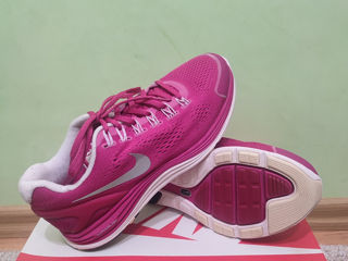 Nike Lunarglide 4 Nike Lunarglide 4 Marimea - (EUR 40.5)(26cm) Pretul 300 lei foto 5