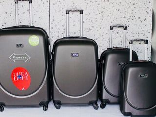 Дорожные сумки и чемоданы по  супер цене foto 2