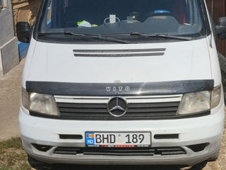 Mercedes Vito foto 2