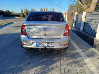 Dacia Logan foto 4