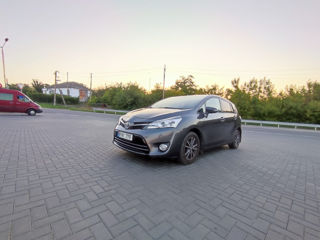 Toyota Verso foto 3