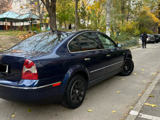 Volkswagen Passat foto 2