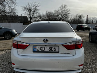 Lexus ES Series foto 8