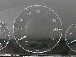 211 Mercedes Speedometer Instrument Cluster Dashboard 211 540 63 48 Gauge Dash Bluetec Diesel foto 4