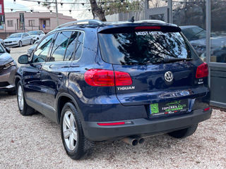 Volkswagen Tiguan foto 4