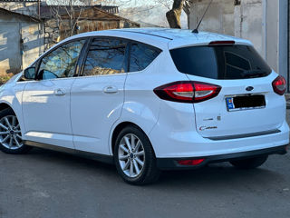 Ford C-Max foto 2